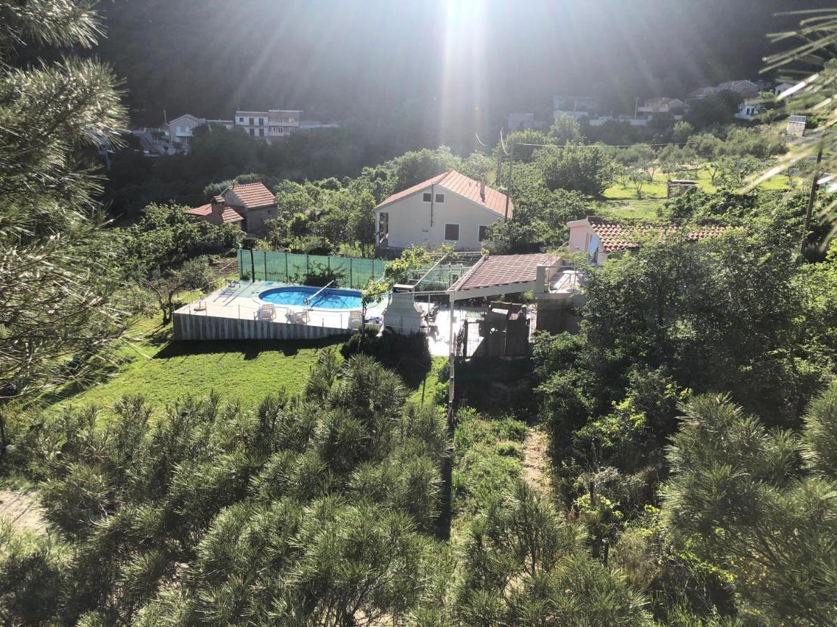Holiday Home Rupotina With A Large Yard, Pool And A Beautiful View Solin Luaran gambar
