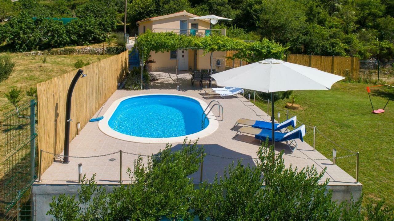 Holiday Home Rupotina With A Large Yard, Pool And A Beautiful View Solin Luaran gambar